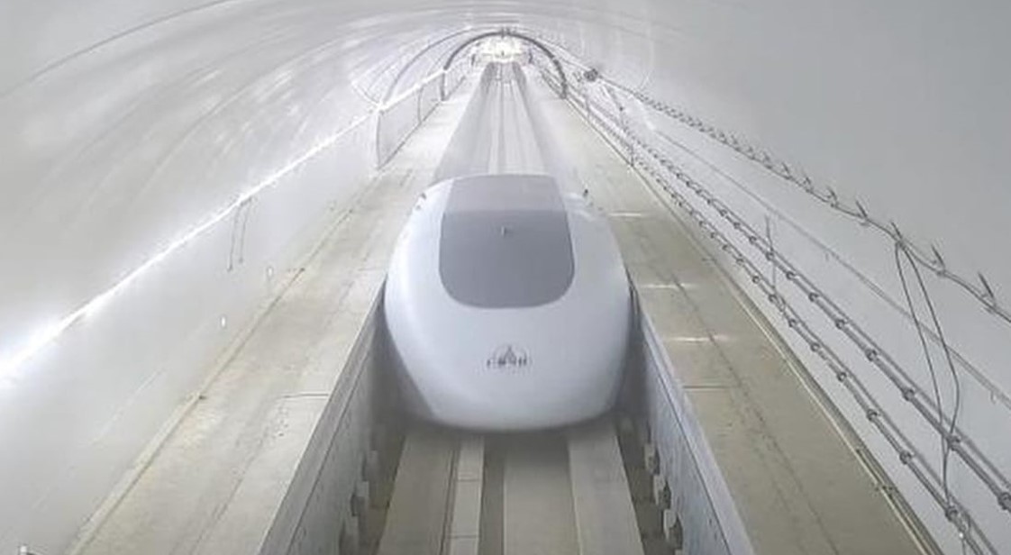 You are currently viewing China’s hyperloop completes first test runs, pushing ahead in the race for ultra-fast land transport