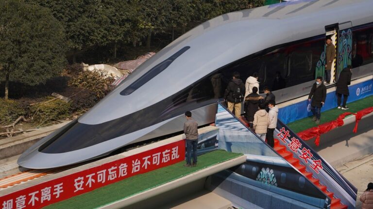 Read more about the article China expects its first operational hyperloop maglev line to enter service by 2035